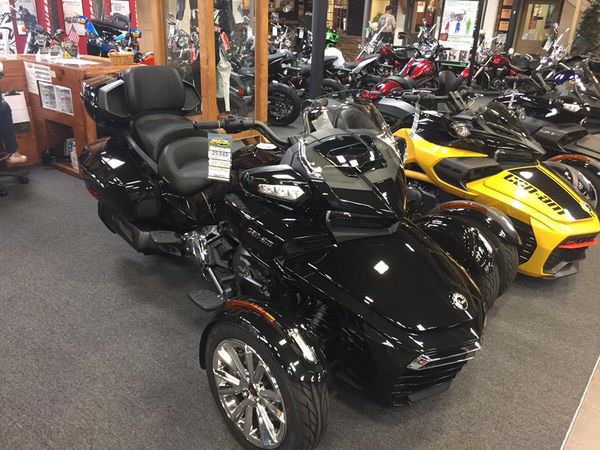 Looking at buying a Can-Am Spyder